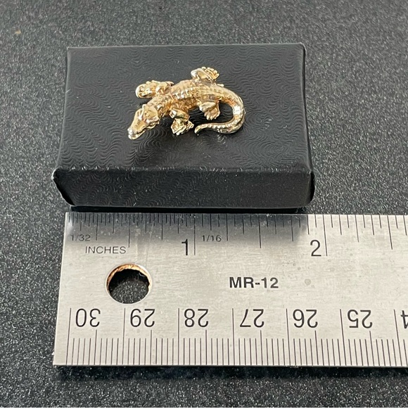 *SOLD* Rare Vintage Gold Vermeil Alligator Crocodile Lizard Reptile Brooch Pin - Picture 13 of 14